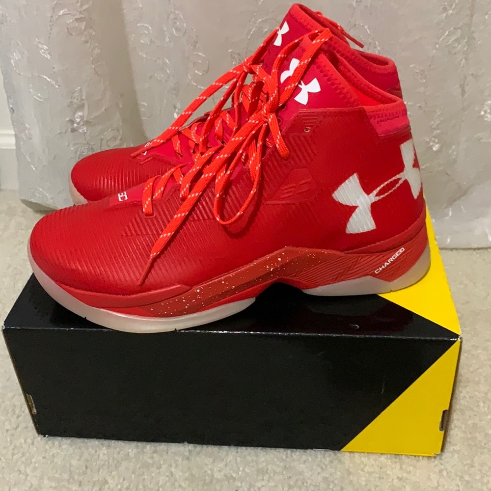 Under Armour Curry 2.5 NWT